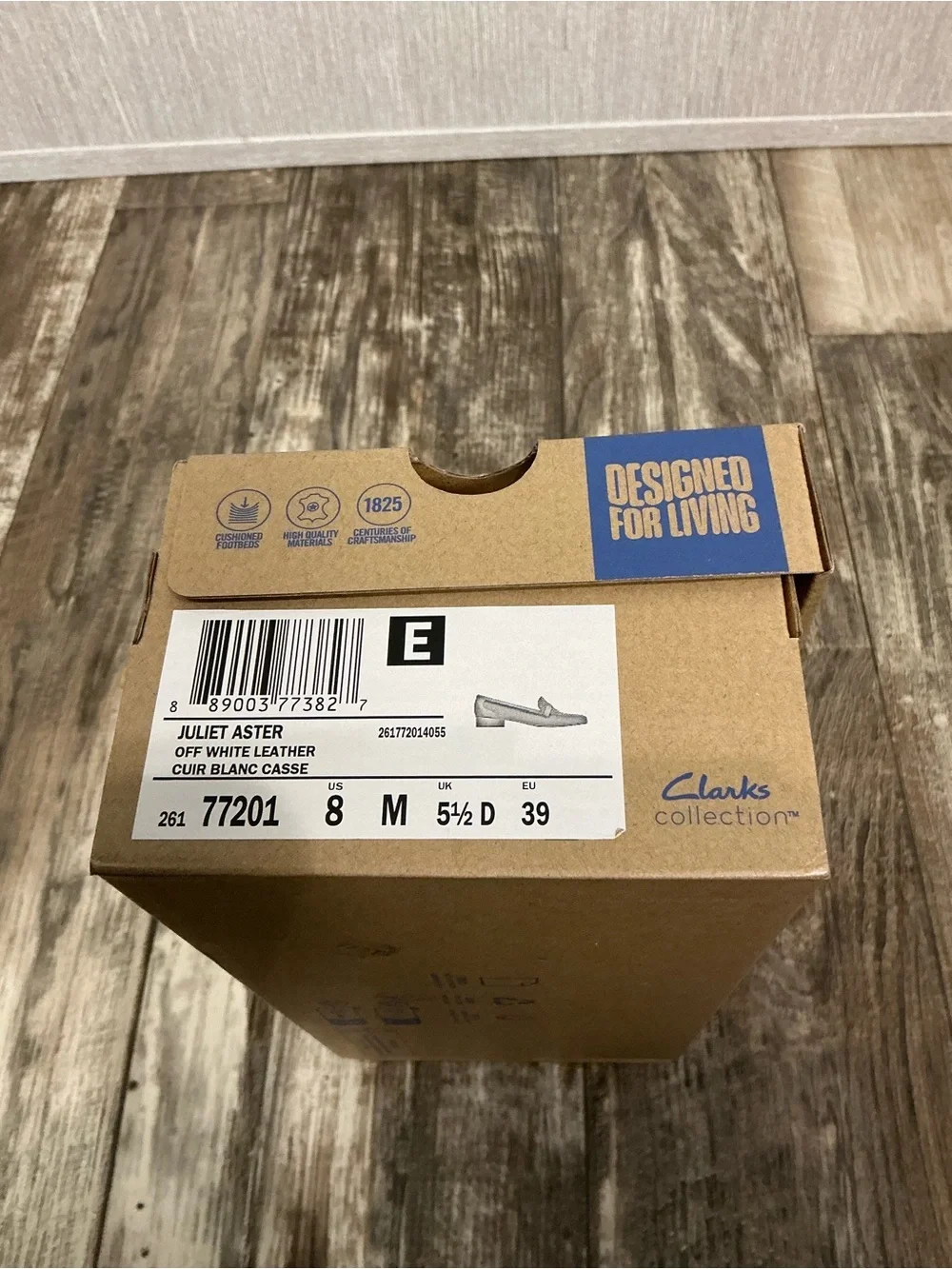 Clarks refined leather